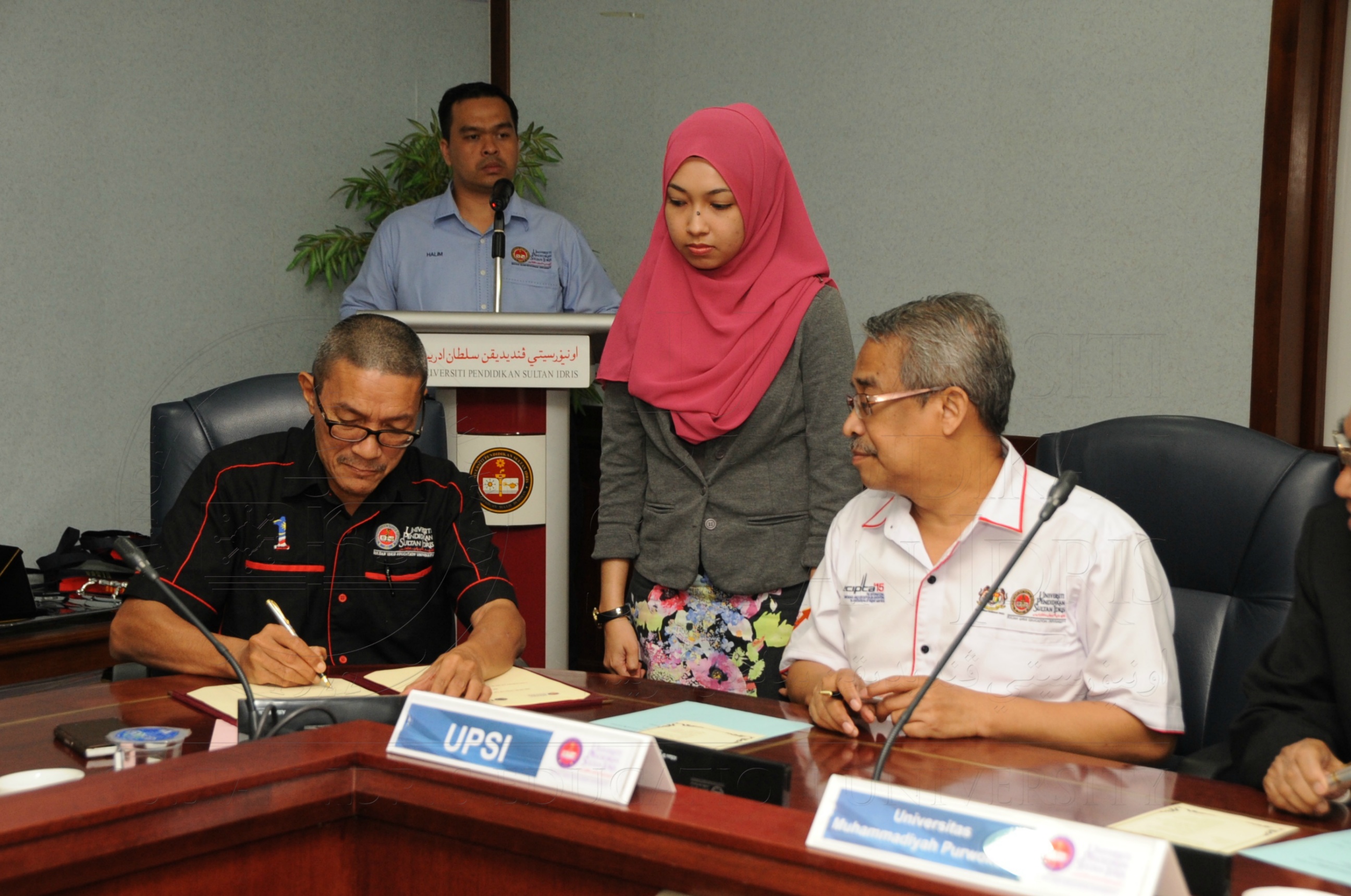 PRO16 6 Mou HAS 7872